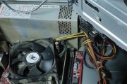 电脑主板错误代码FF的原因及解决办法（探究电脑主板错误代码FF的相关问题，帮助您解决疑问与困扰）